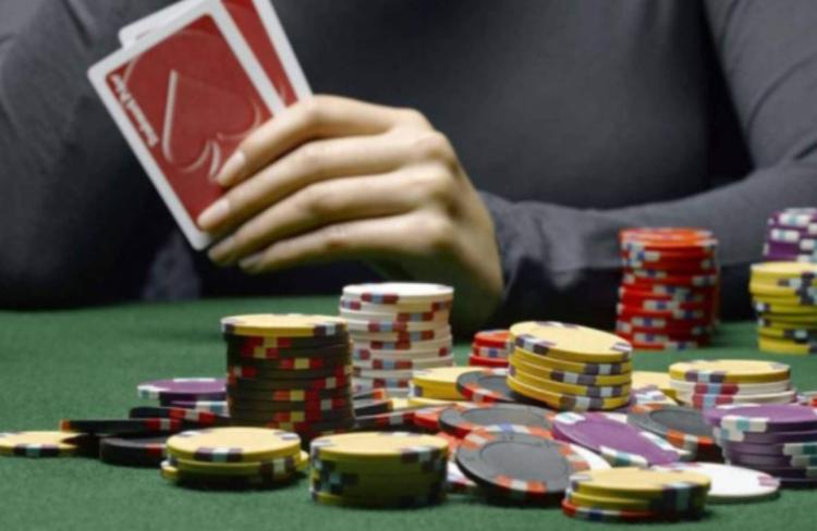 chơi Poker
